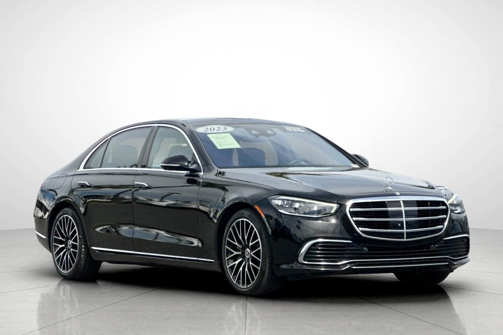 Certified Used 2023 Black Mercedes-Benz S 580 image 19