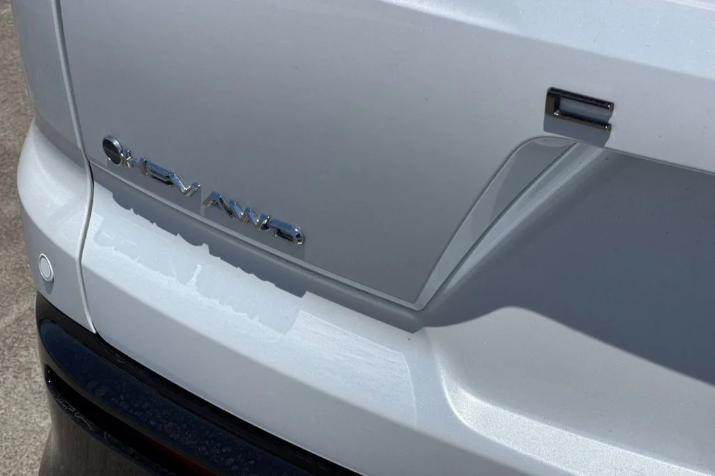 Used 2025 White Toyota Limited image 35
