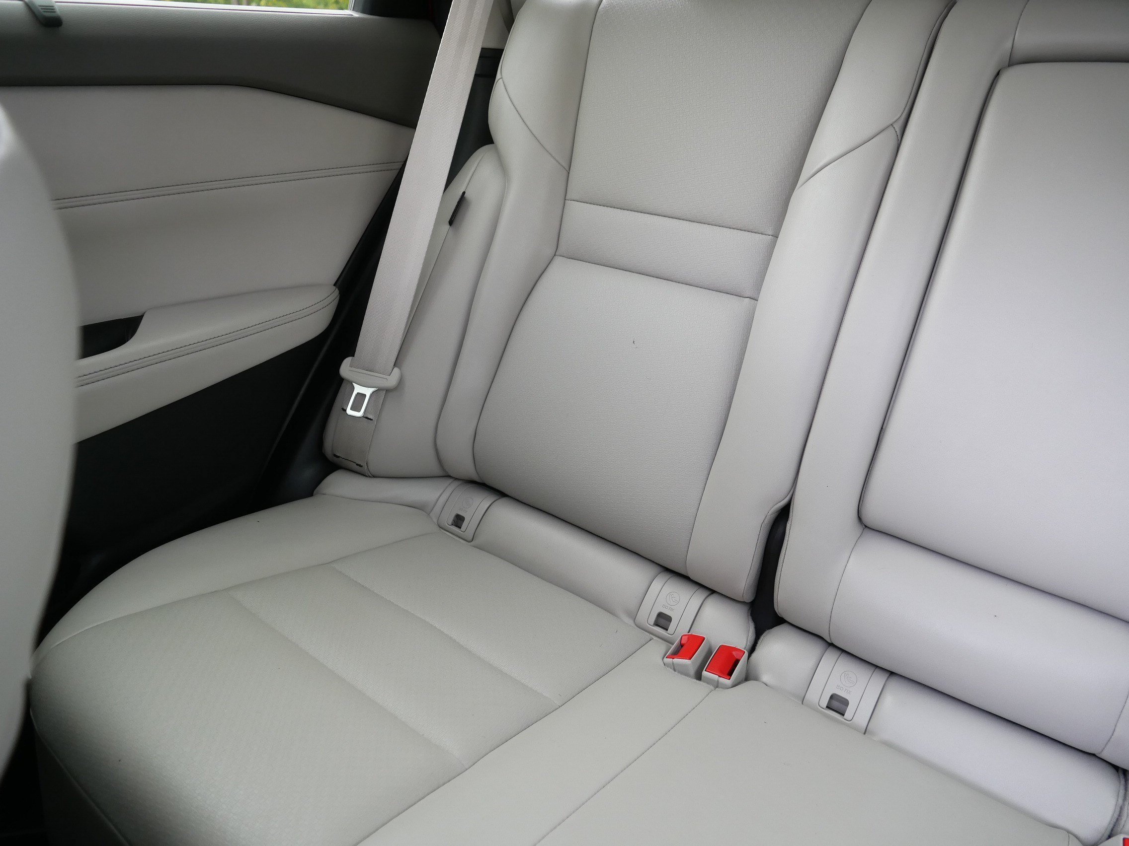 Certified Used 2023 Scarlet Ember Tintcoat Nissan SV image 12