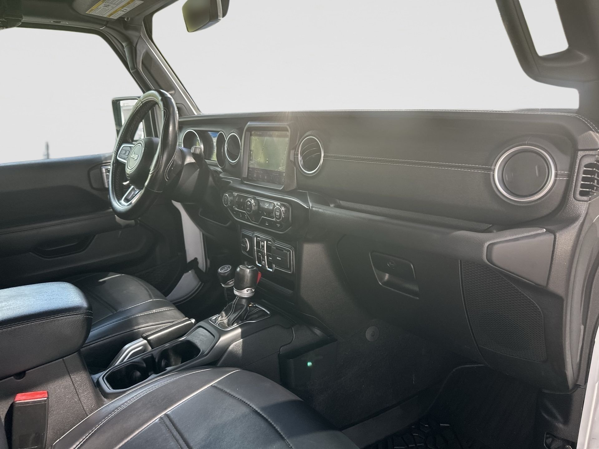 2022 Jeep Gladiator Overland - Photo 28