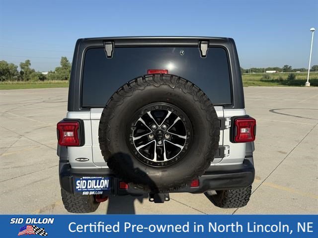Used 2024 Silver Zynith Clearcoat Jeep Rubicon image 4