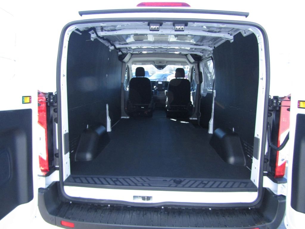 2025 Ford Transit Van Base - Photo 6