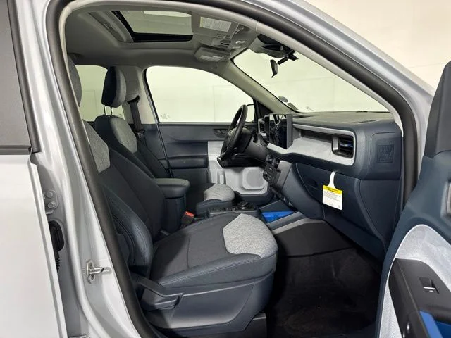 New 2026 Space White Metallic Ford XLT image 4