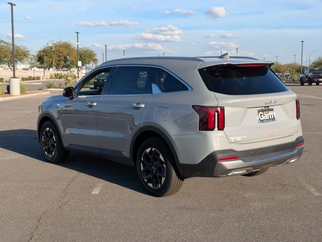 2025 Kia Sorento S - Photo 3