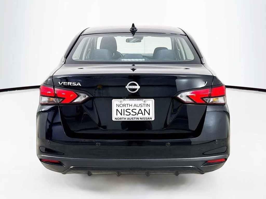Used 2024 Black Nissan 1.6 SV image 6