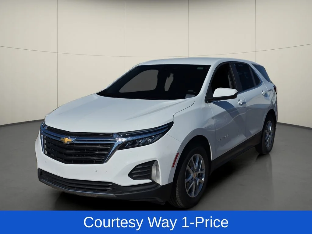 Used 2023 White Chevrolet LT image 4