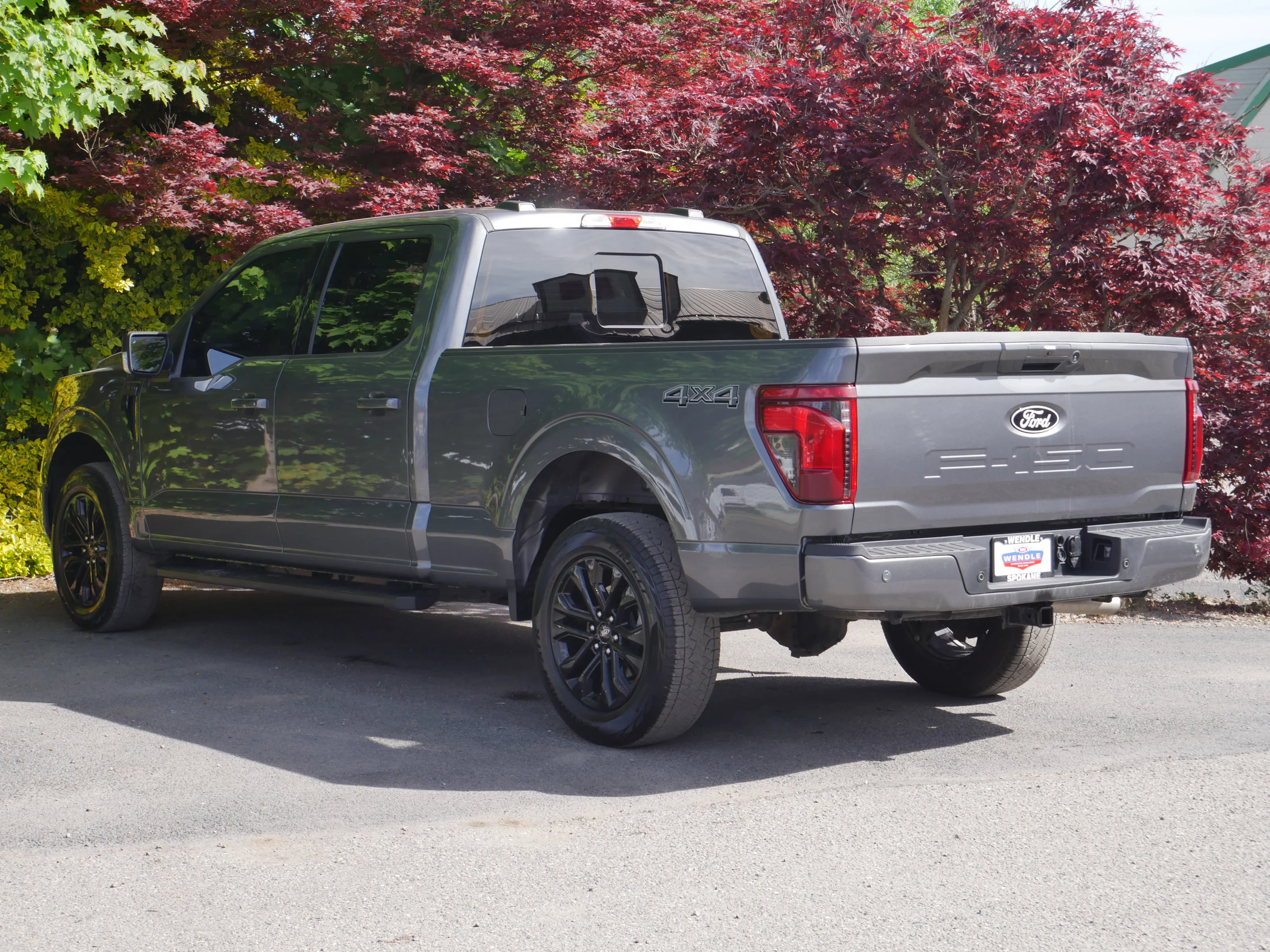 Certified Used 2025 Carbonized Gray Metallic Ford XLT image 21