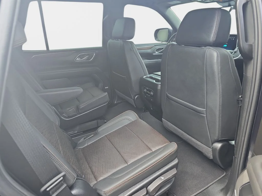 Used 2024 Gray Chevrolet High Country image 14