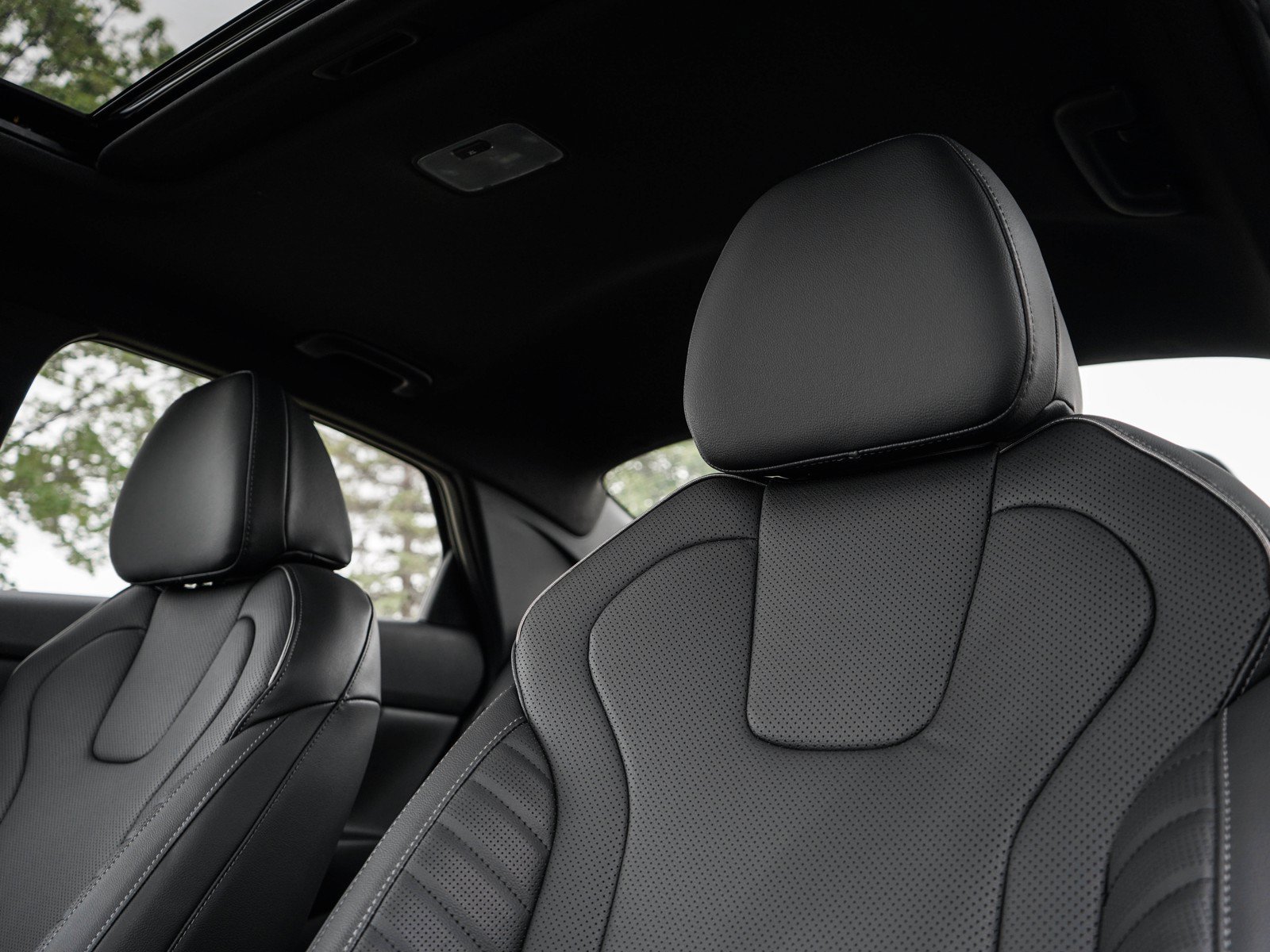 New 2026 Ecotronic Gray Hyundai SEL Sport Plus Sedan FWD image 17