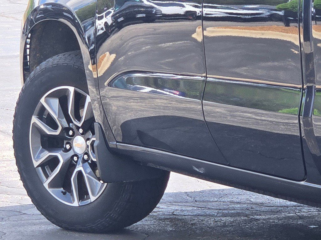 2024 Chevrolet Silverado 1500 LT - Photo 16