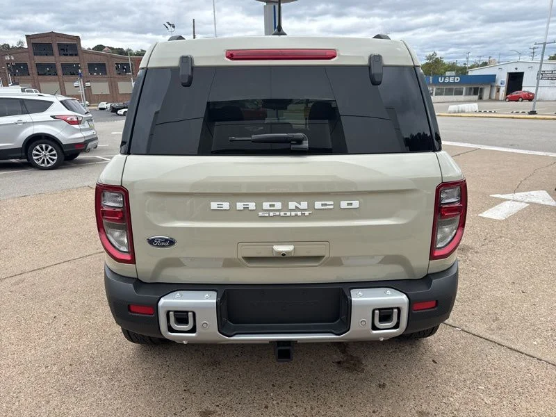 New 2025 Desert Sand Ford Big Bend® image 6