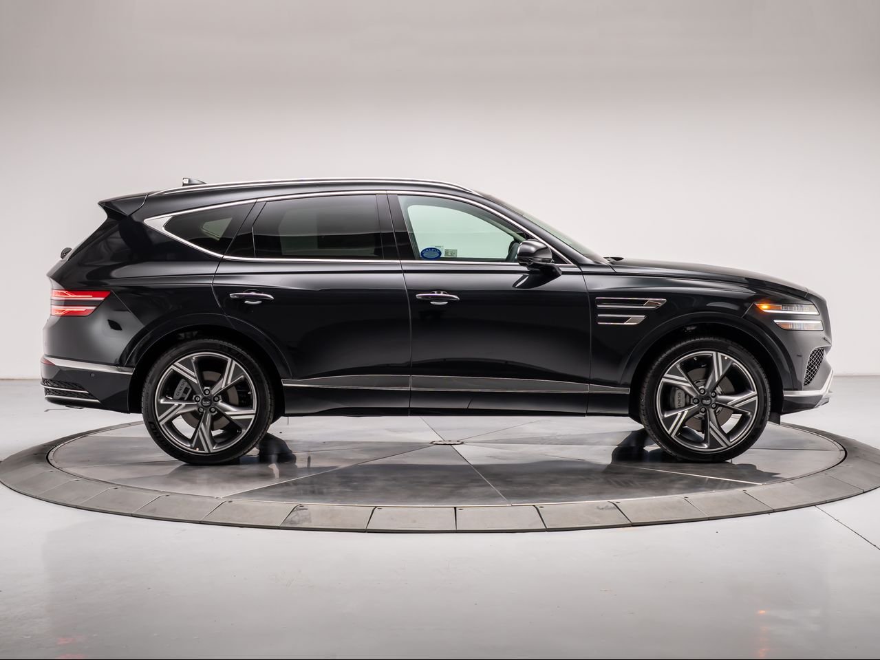 New 2026 Vik Black Genesis 2.5T PRESTIGE image 6
