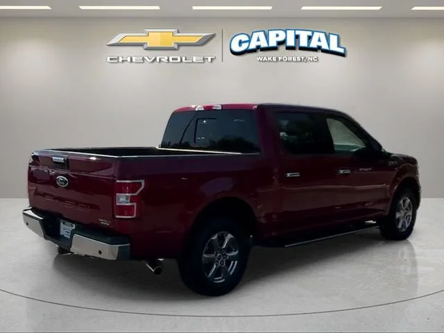 Used 2018 Red Ford XLT image 5