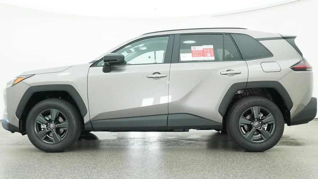 New 2026 Meteor Shower Toyota LE image 2