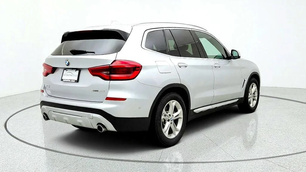 Used 2020 Glacier Silver Metallic BMW sDrive30i Sports Activity Vehicle image 5