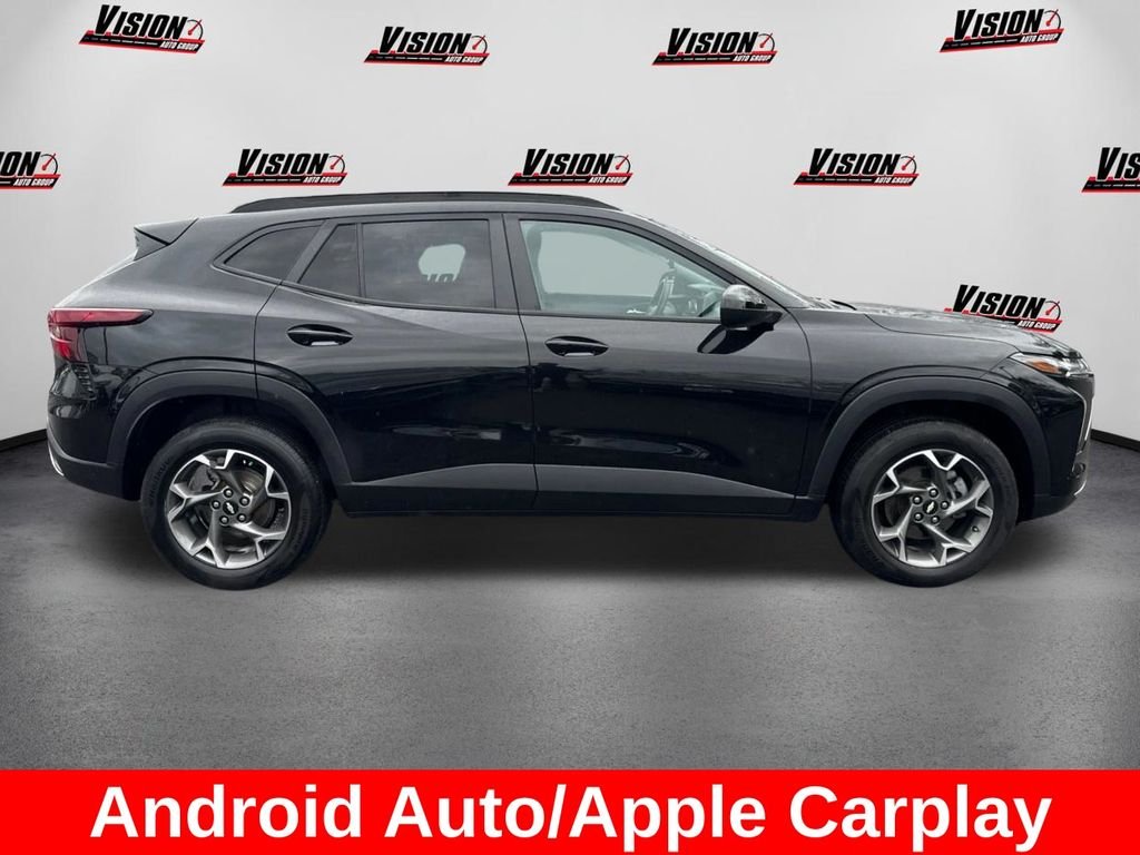 Used 2024 Black Chevrolet LT image 4