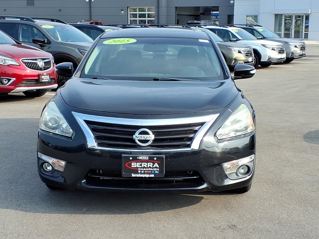 Used 2015 Super Black Clearcoat Nissan 2.5 SV image 16