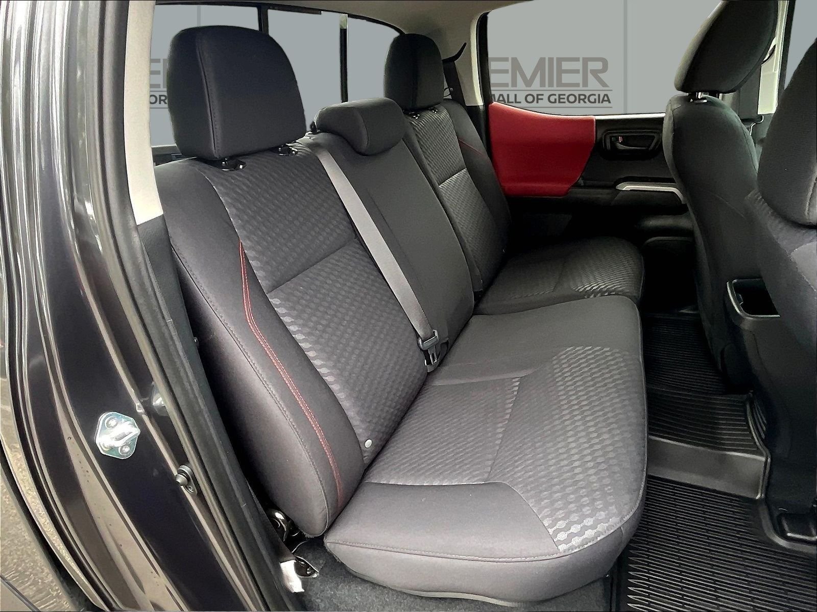 Used 2022 Gray Toyota SR5 image 28
