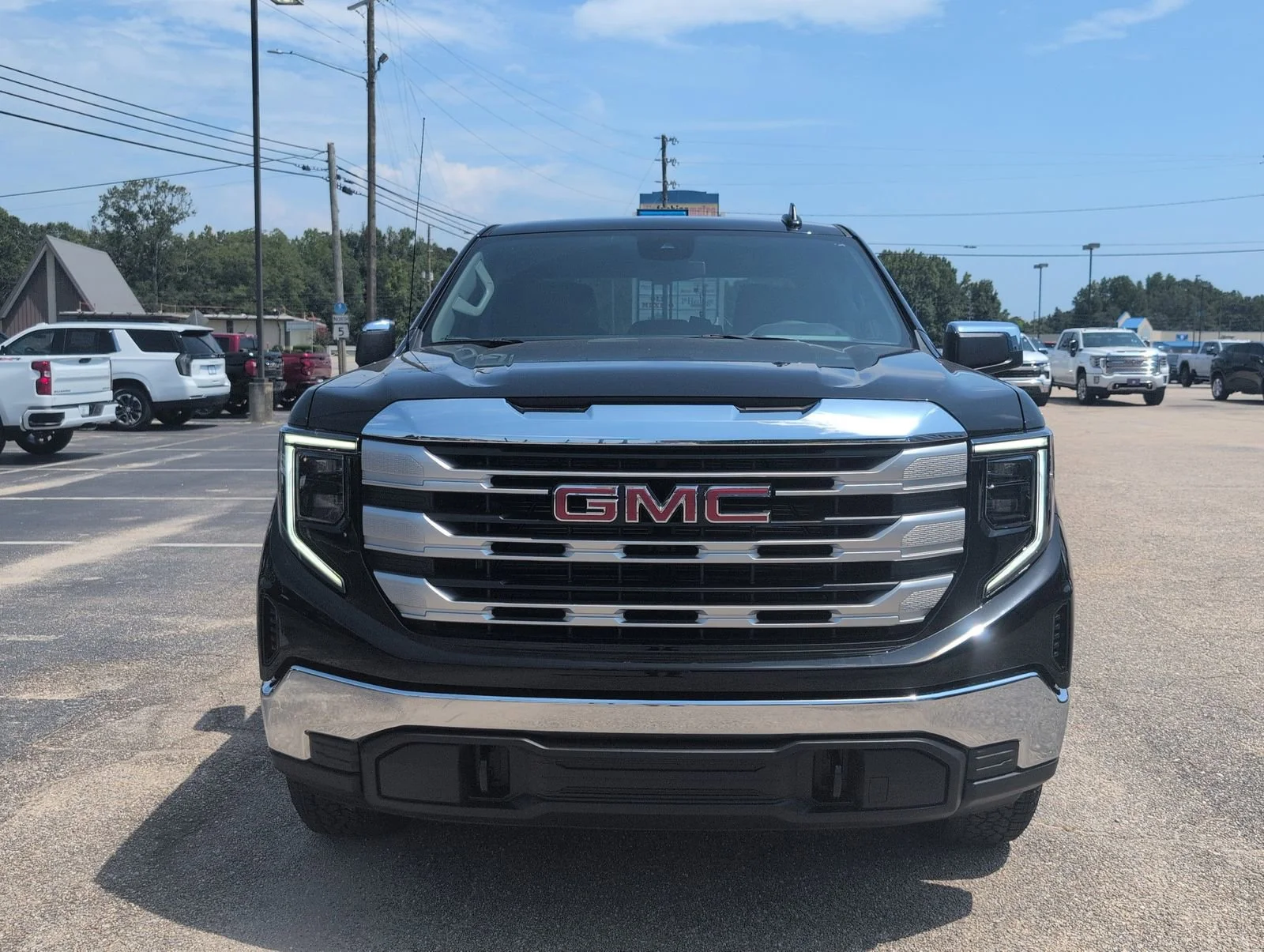 2025 GMC Sierra 1500 SLE - Photo 8