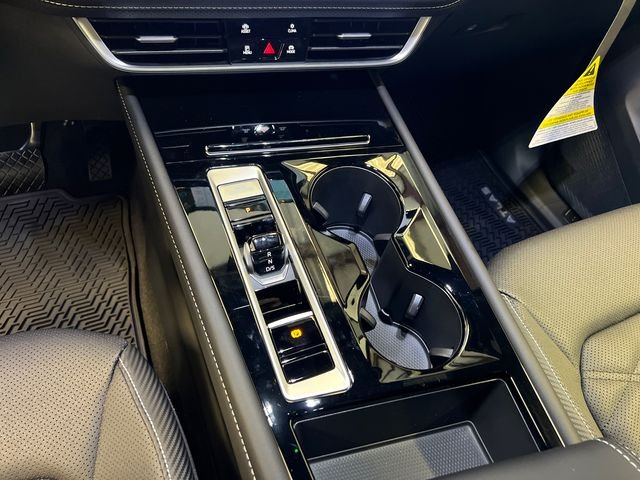 New 2026 White Volkswagen 2.0T SE w/Technology image 20