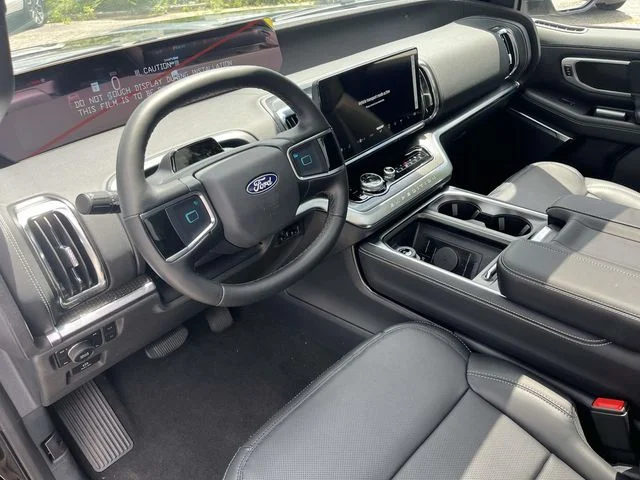 New 2027 Agate Black Metallic Ford MAX Platinum image 12