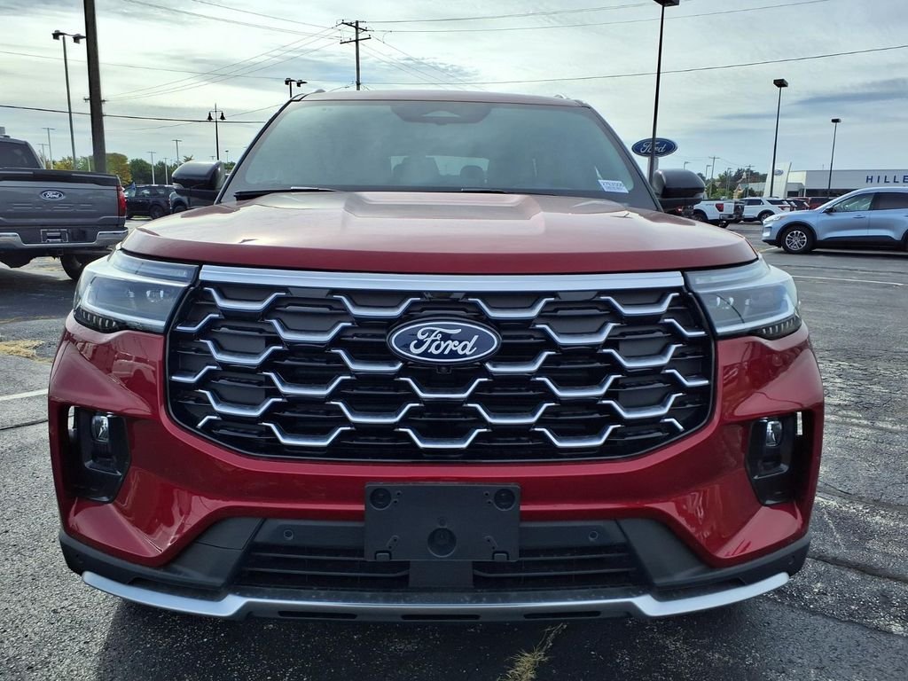 New 2027 Ruby Red Metallic Tinted Clearcoat Ford Platinum™ image 6
