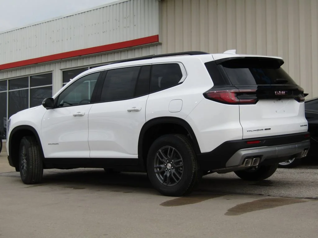 New 2026 Summit White GMC Elevation image 10