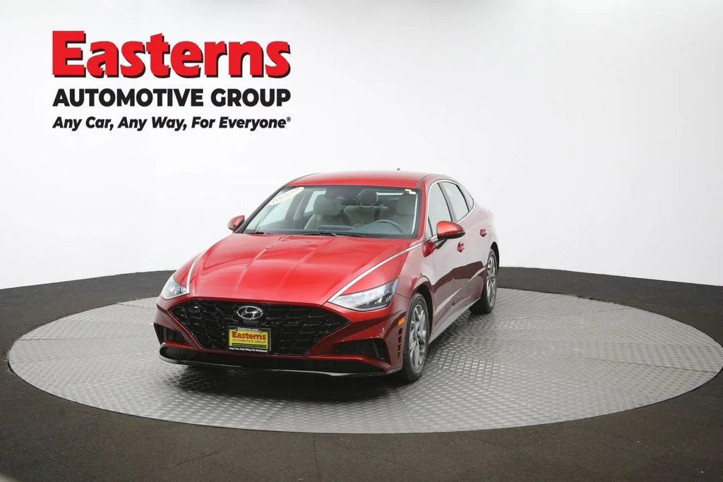 Used 2023 Red Hyundai SEL image 54