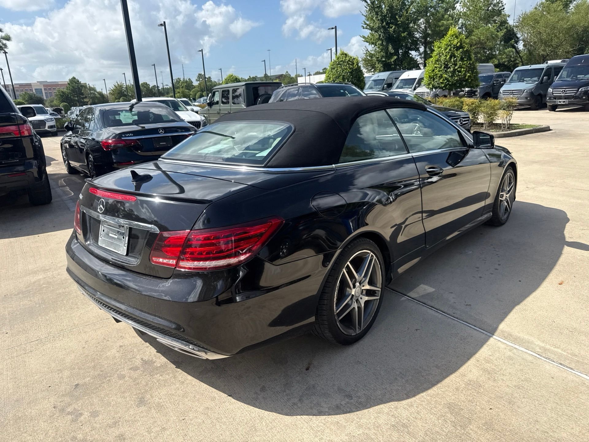 Used 2016 Black Mercedes-Benz E 400 image 4