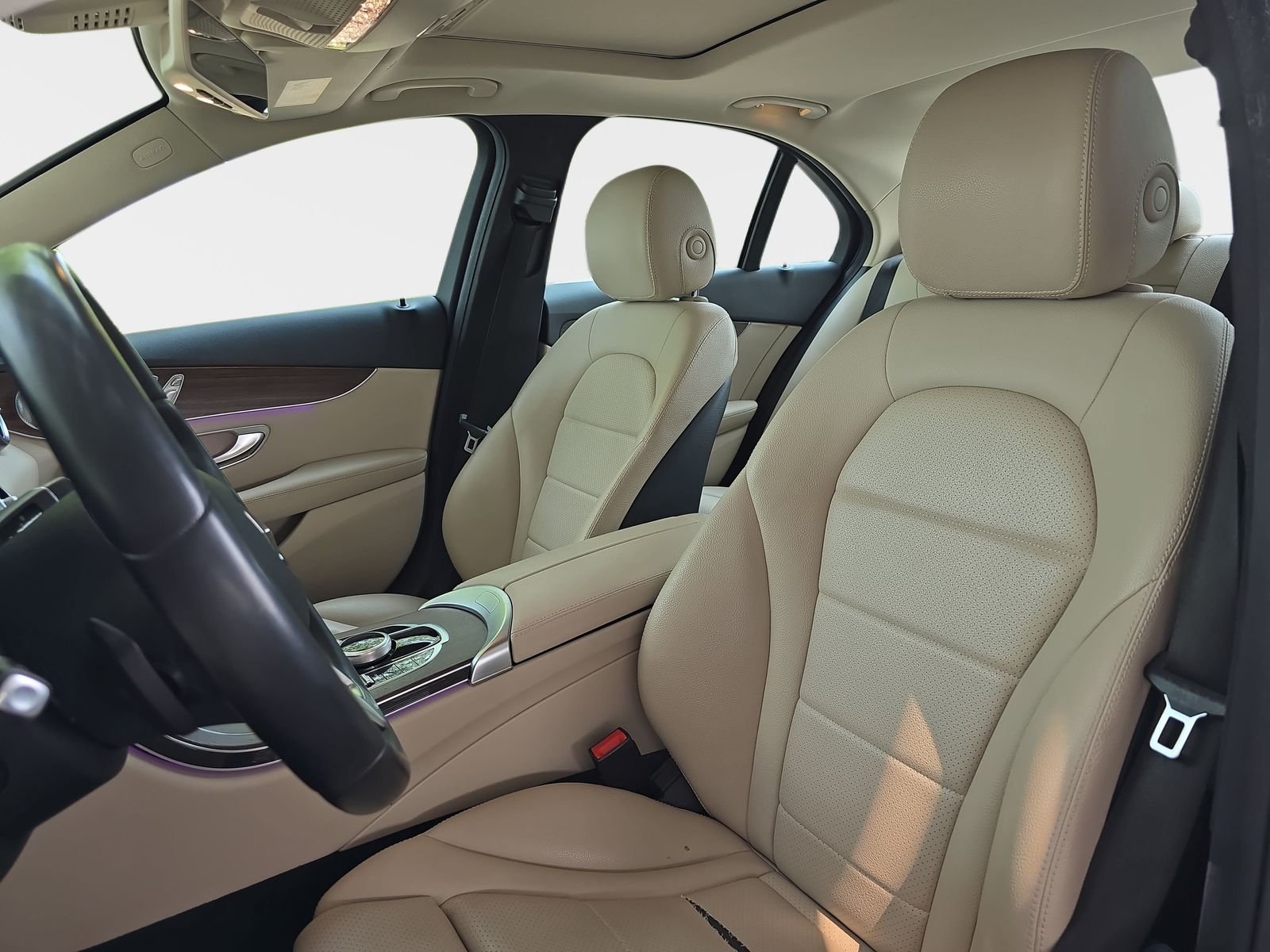 Used 2020  Mercedes-Benz C 300 image 17