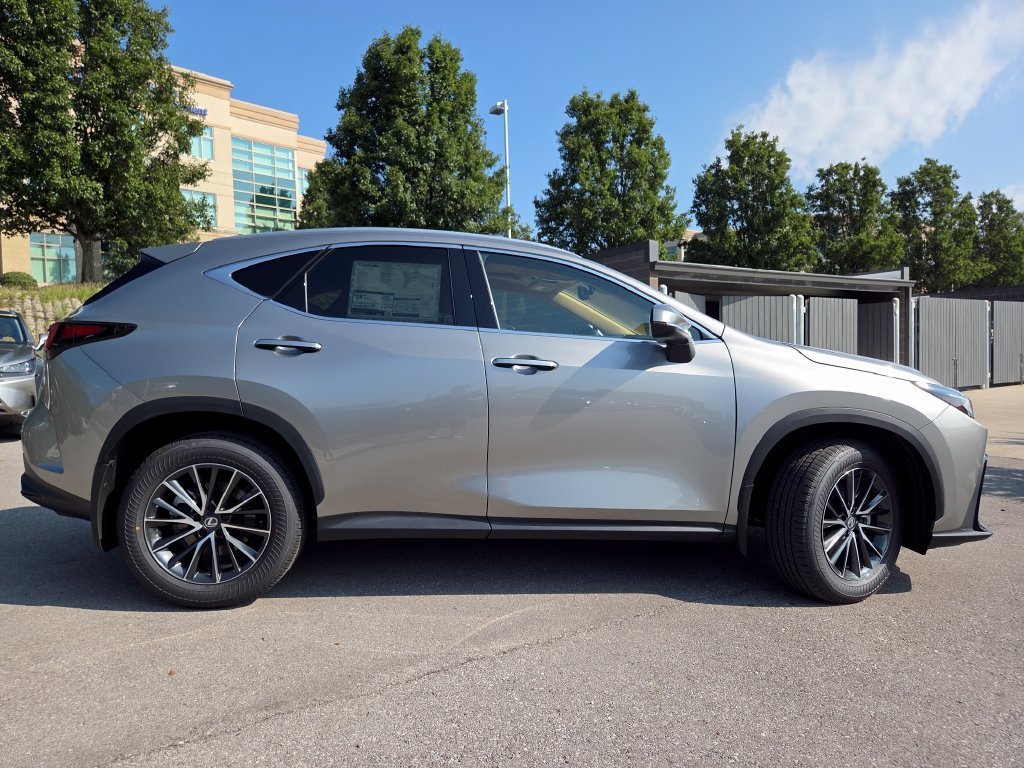 New 2026 Atomic Silver Lexus PREMIUM image 28