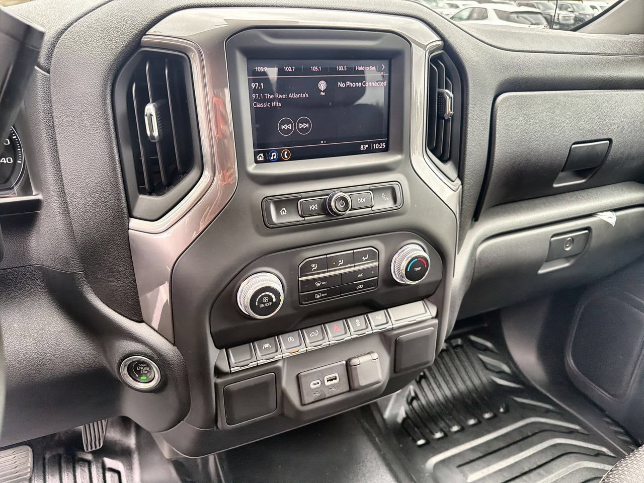 Used 2023 SUMMIT WHITE GMC Pro image 13