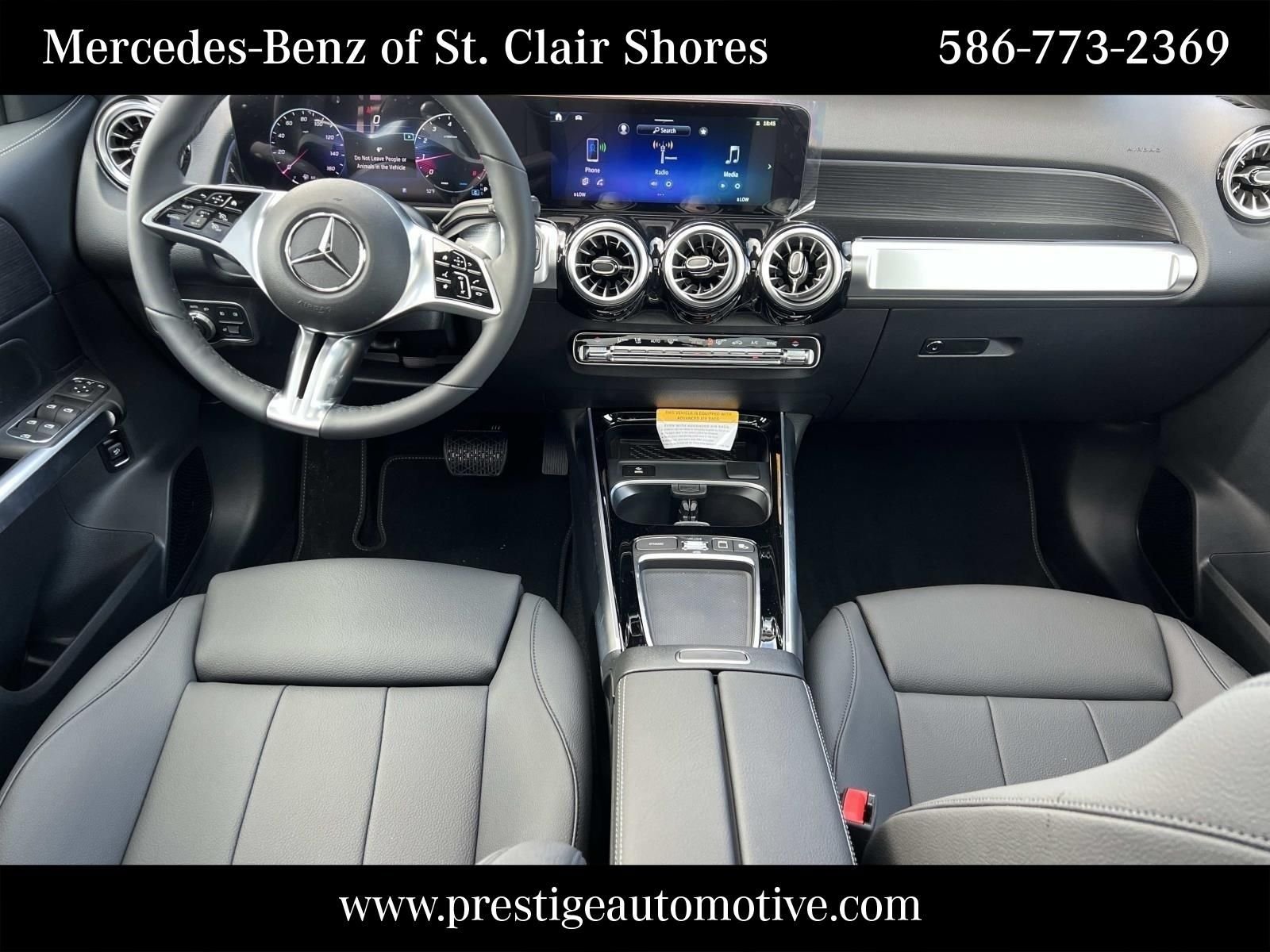 Used 2026 Black Mercedes-Benz GLB 250 image 16