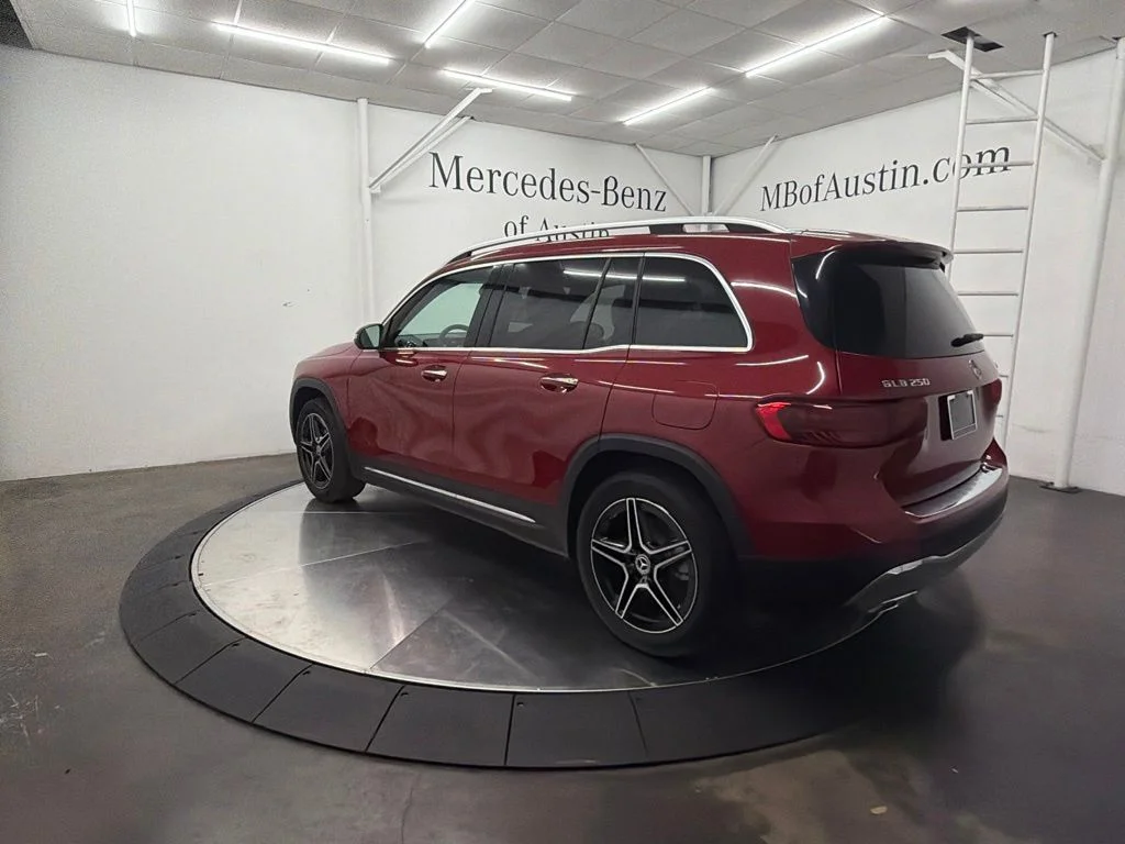 New 2026 Red Mercedes-Benz GLB 250 image 5
