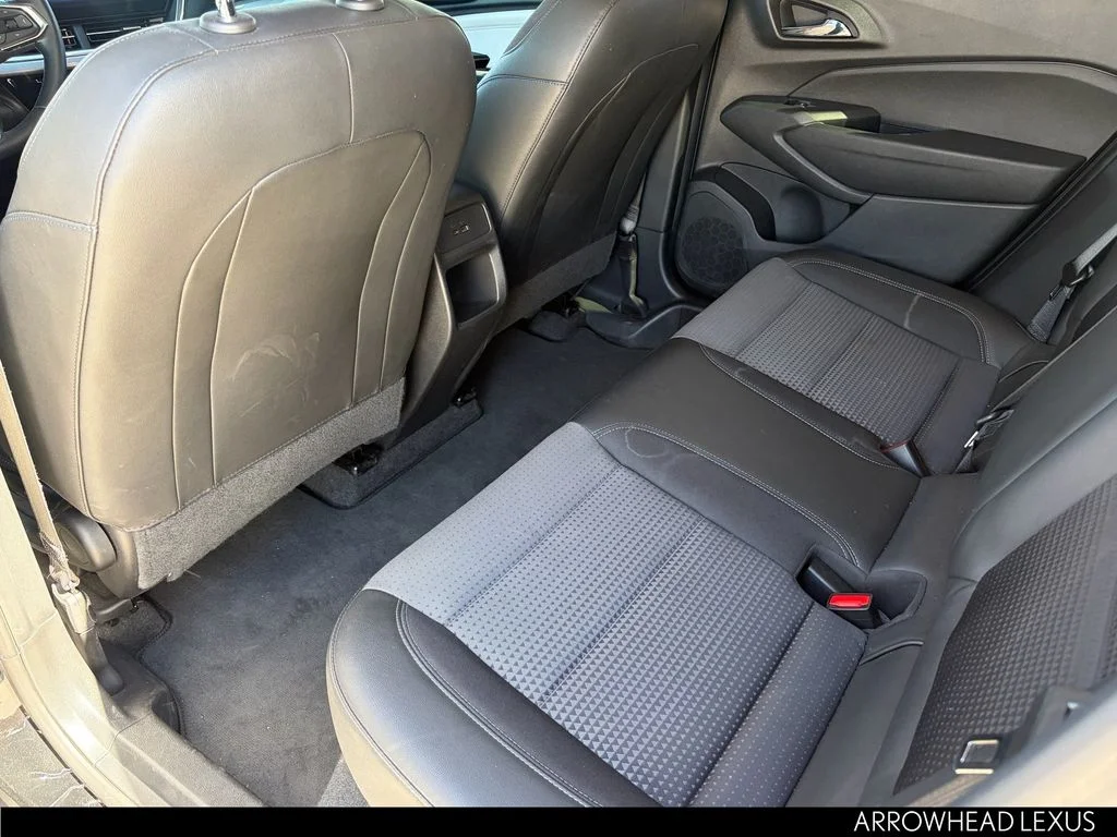 Used 2024 Black Chevrolet LT image 27