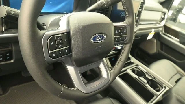 New 2026 Glacier Gray Metallic Tri-Coat Ford F-250® Lariat® image 16