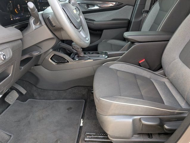 Used 2025 Gray Chevrolet LT image 15