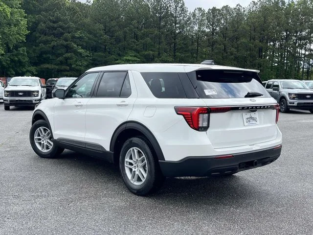 New 2026 Star White Metallic Tri-Coat Ford Active 100A image 4