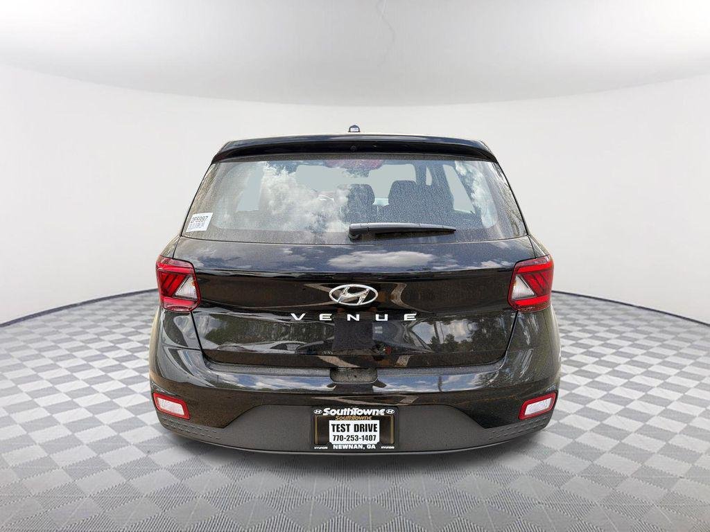 New 2026 Black Hyundai SE image 6