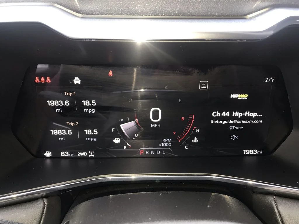 Used 2026 White GMC Elevation image 15