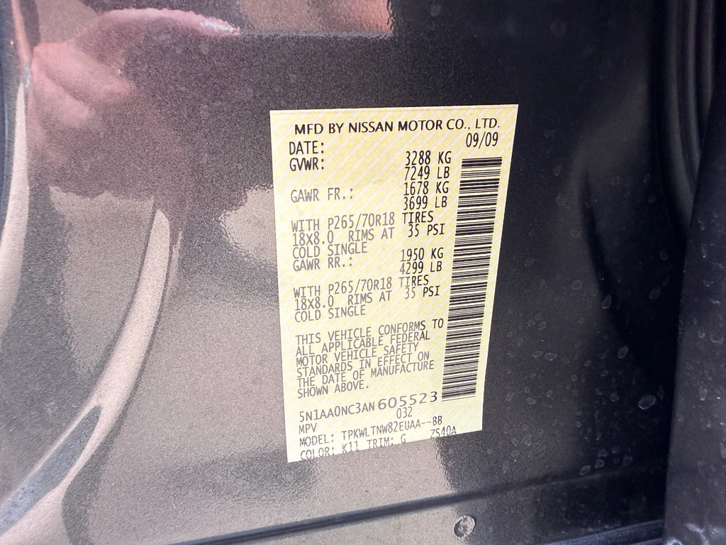 Used 2010 Smoke Nissan SE image 34