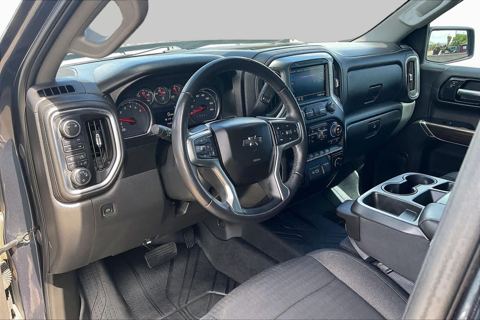 Used 2019 Shadow Gray Metallic Chevrolet LT Trail Boss image 16