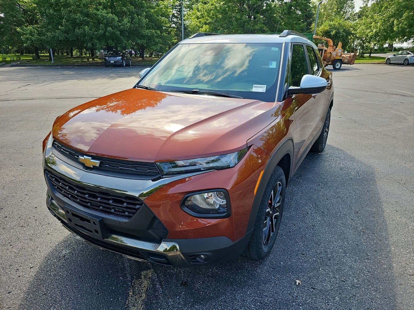 Used 2021 Dark Copper Metallic Chevrolet ACTIV image 2