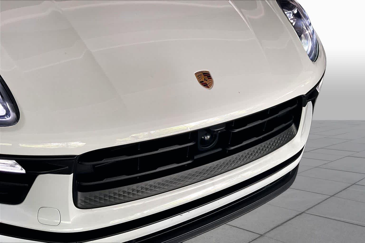 Used 2024 White Porsche T image 29