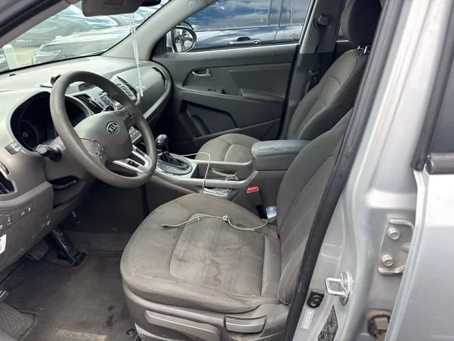 Used 2012 Silver Kia LX image 5