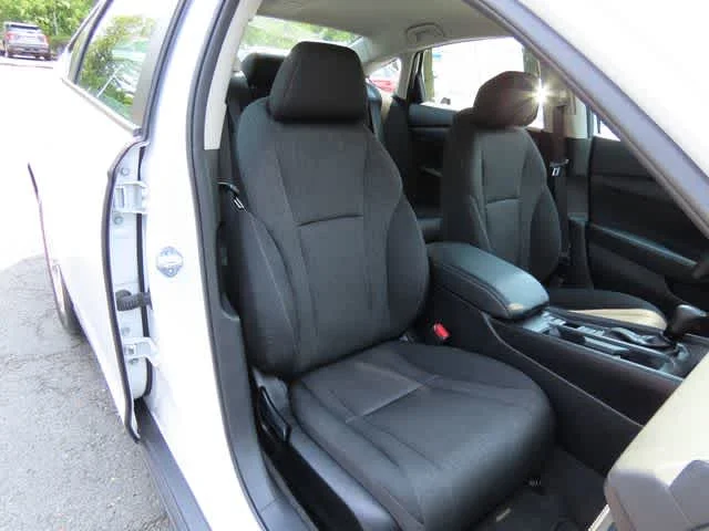 2023 Honda Accord LX - Photo 15