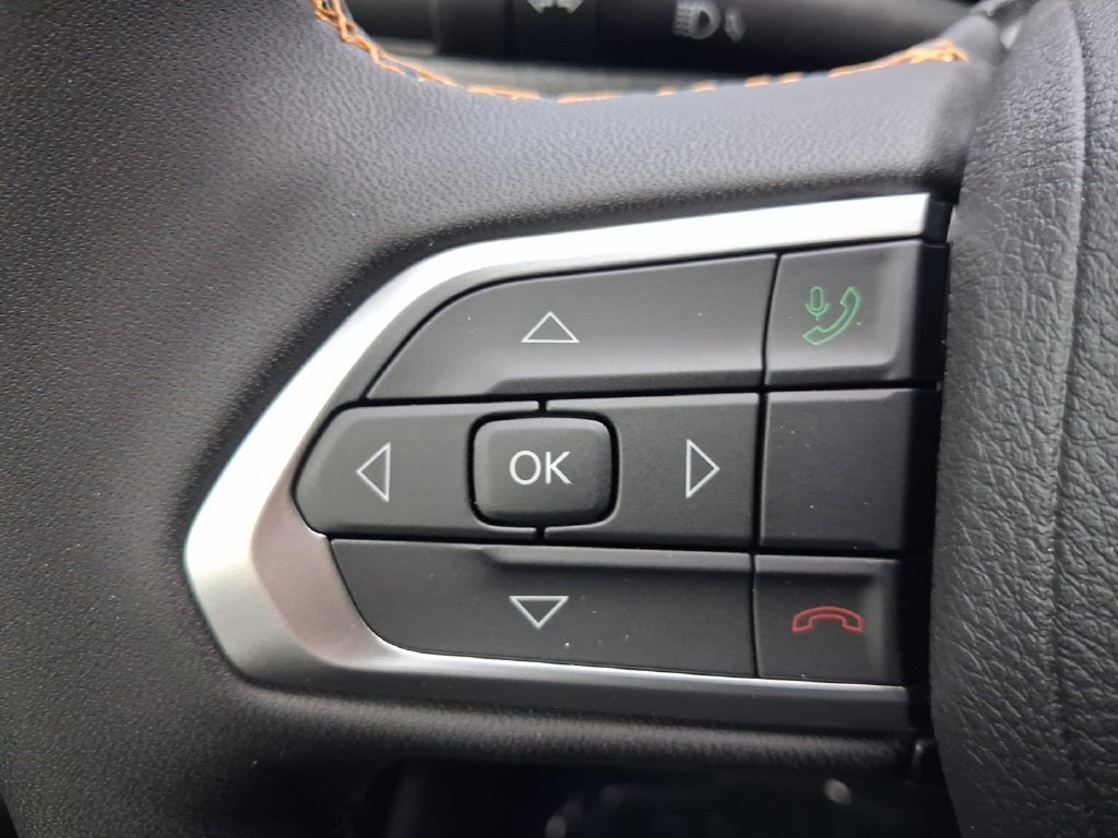 New 2026 Black Jeep Latitude image 13