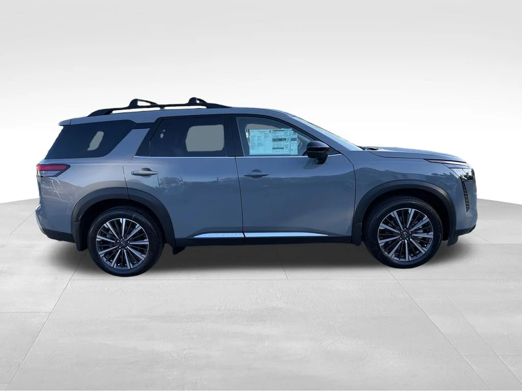 New 2026 Boulder Gray Pearl Nissan Platinum image 9