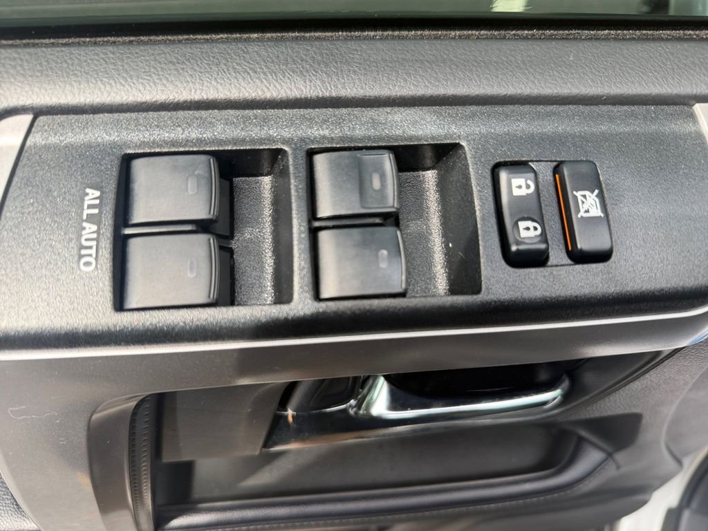 Used 2022 Silver Toyota SR5 Premium image 28