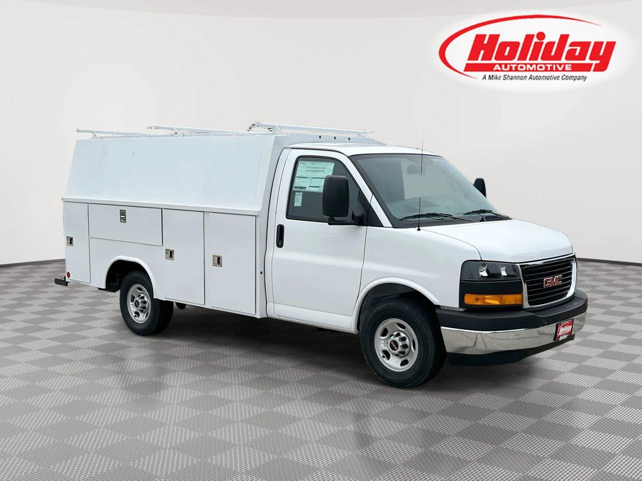 2026 GMC Savana Cutaway Work Van